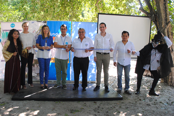 Corte de cinta de inauguraci�n de CDJ