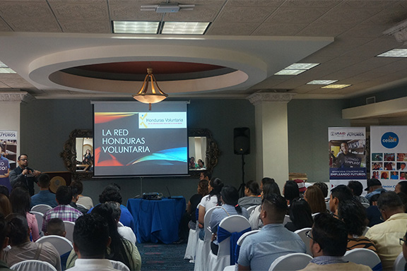 I Foro El Foro, reuni� a m�s 50 voluntarias y voluntarios comunitarios para que expusieran sus experiencias e ideas obtenidas en las �reas que tienen participaci�n