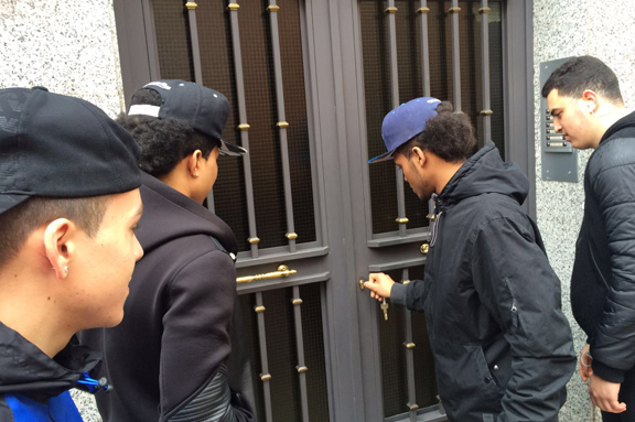 J�venes pisos CESAL