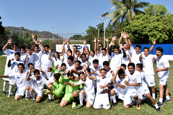 Un nuevo espacio para la creaci�n de valores a trav�s del f�tbol