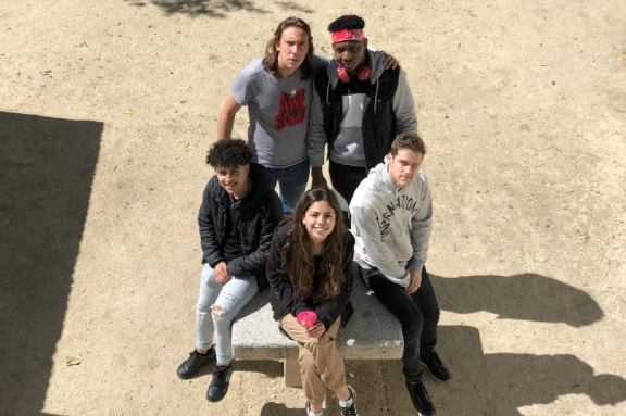 Taller de fotograf�a entre j�venes migrantes y espa�oles