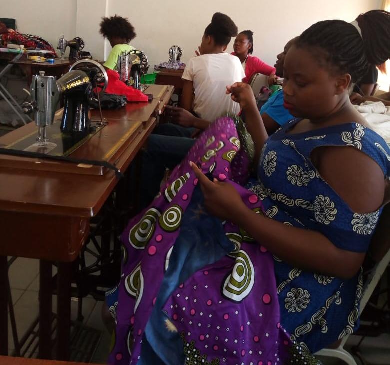 42 j�venes vulnerables acceden a oportunidades de formaci�n