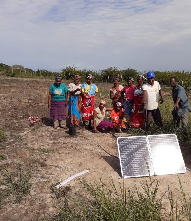 AGRICULTORAS CON UN NUEVO HORIZONTE DE TRABAJO EN MOZAMBIQUE