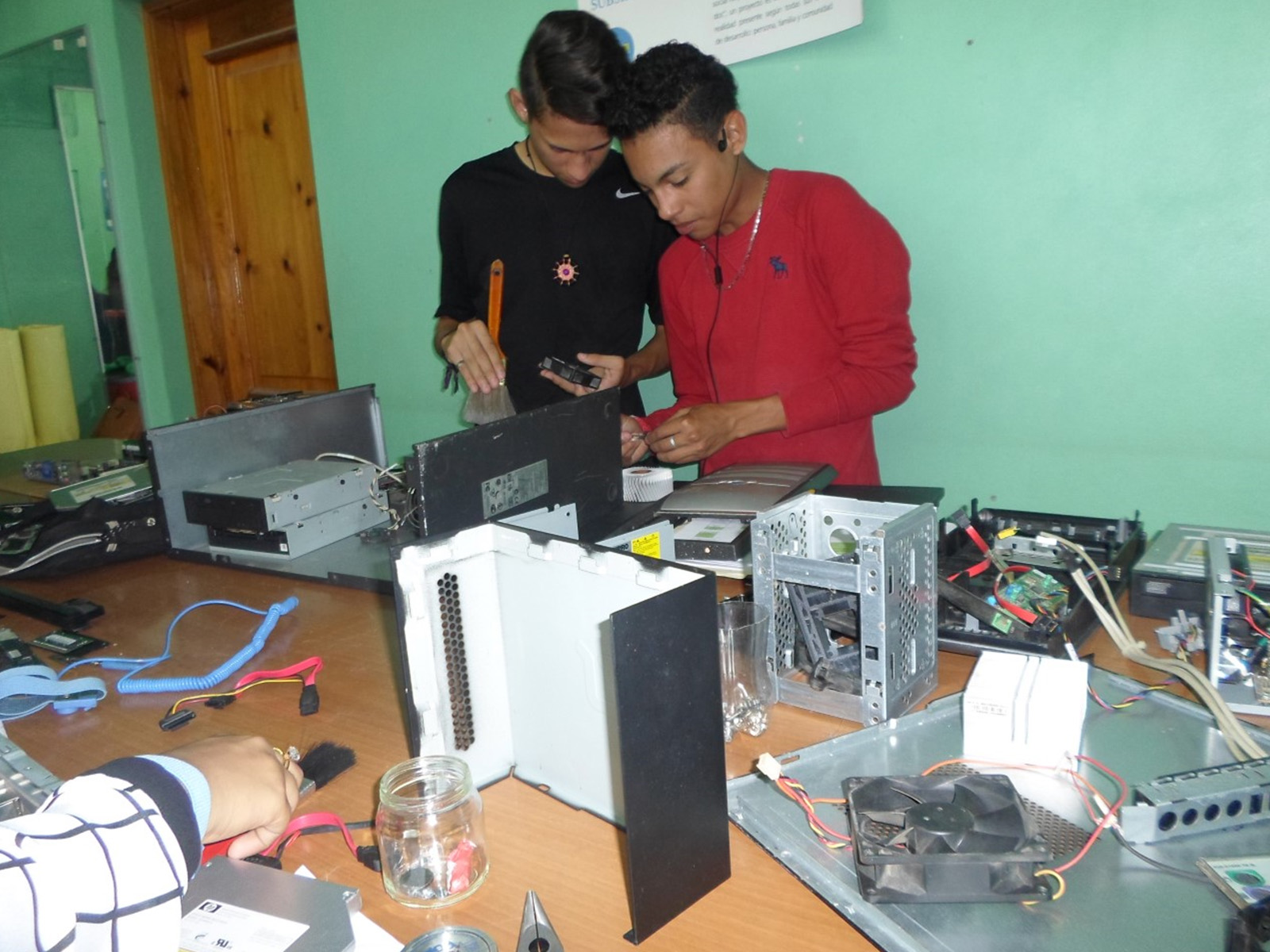 Centro Vocacional Sagrado Coraz�n de Jes�s _Amarateca_Honduras