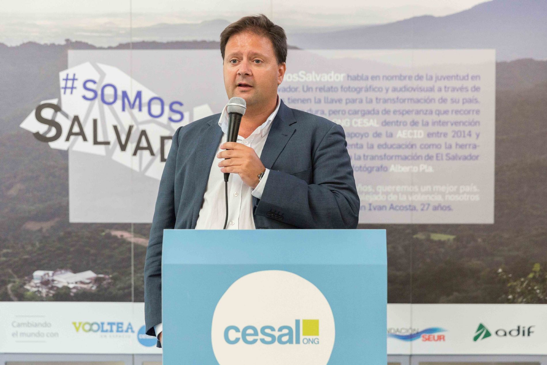 Inauguraci�n Exposici�n SomosSalvador en Bilbao