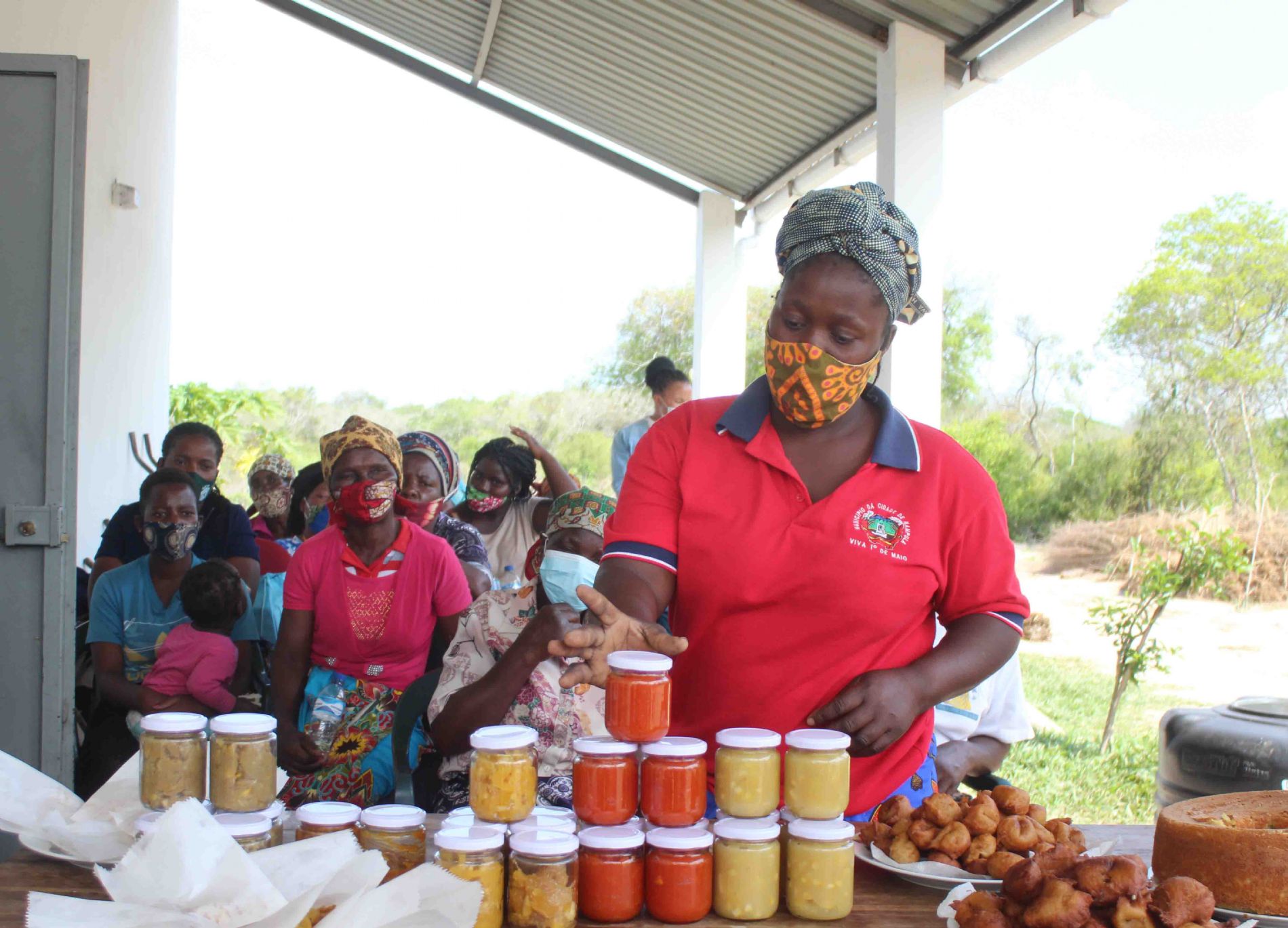 MULHERES EMPREENDEDORAS EM MO�AMBIQUE