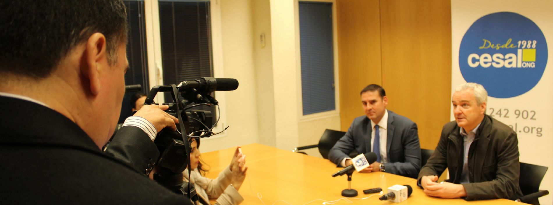 CESAL Y LA ALCALD�A DE SAN SALVADOR FIRMAN UN ACUERDO MARCO PARA PREVENIR LA VIOLENCIA JUVENIL EN LA CIUDAD