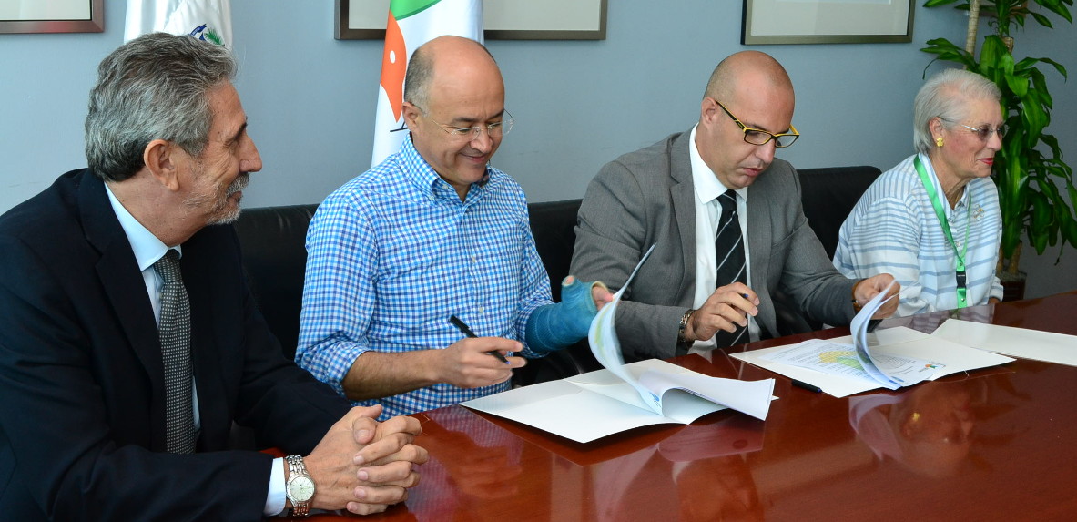 firmadeacuerdoconministeriodemedioambiente